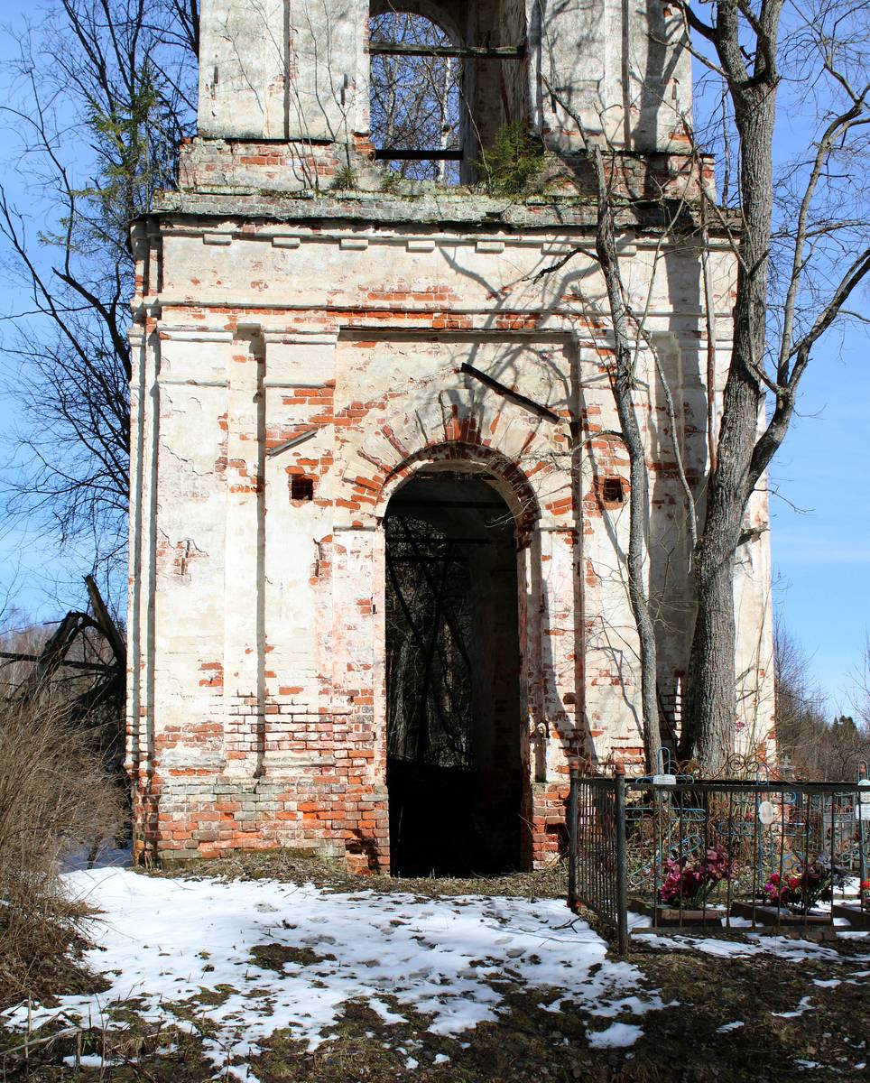 фасады. Церковь Успения Пресвятой Богородицы, Мантеевский Погост (Егорье) (Любимский район, Ярославская область)