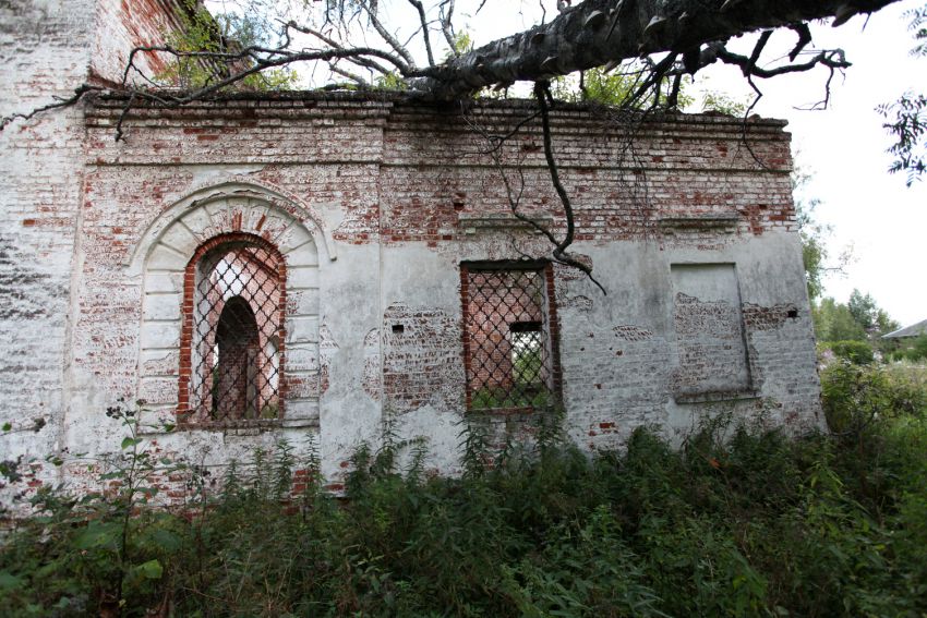 Церковь Благовещения Пресвятой Богородицы, Ефимьево (Первомайский район, Ярославская область). архитектурные детали