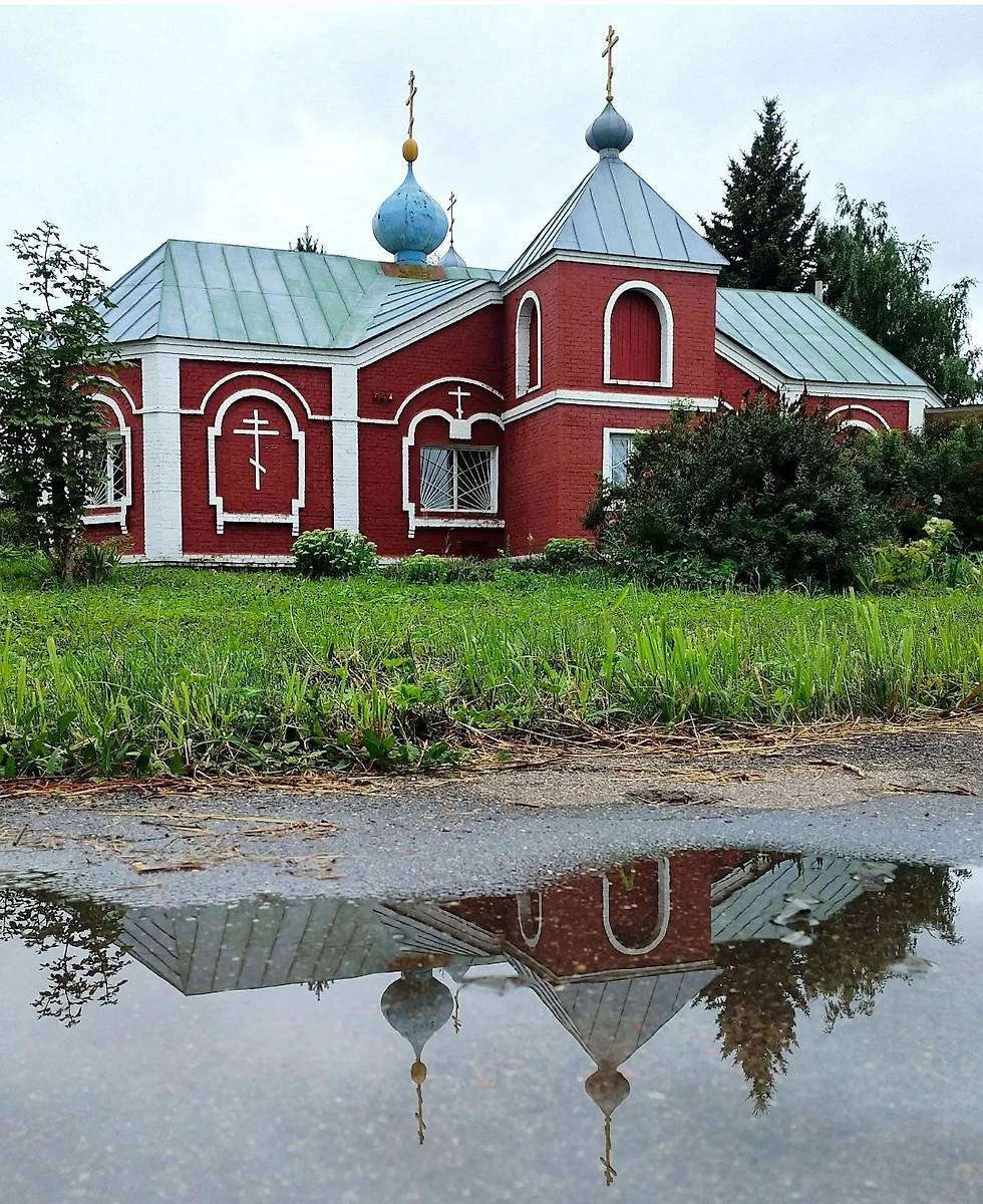 художественные фотографии. Церковь Сергия Радонежского, Луховицы (Луховицкий городской округ, Московская область)