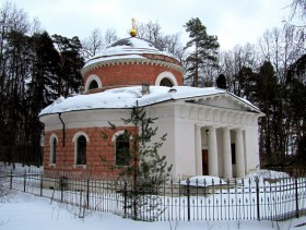 Семёновское. Церковь Успения Пресвятой Богородицы