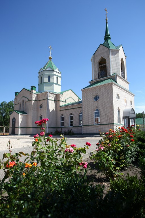 Должанская. Церковь Троицы Живоначальной (новая). фасады