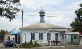 Геническ. Церковь Успения Пресвятой Богородицы