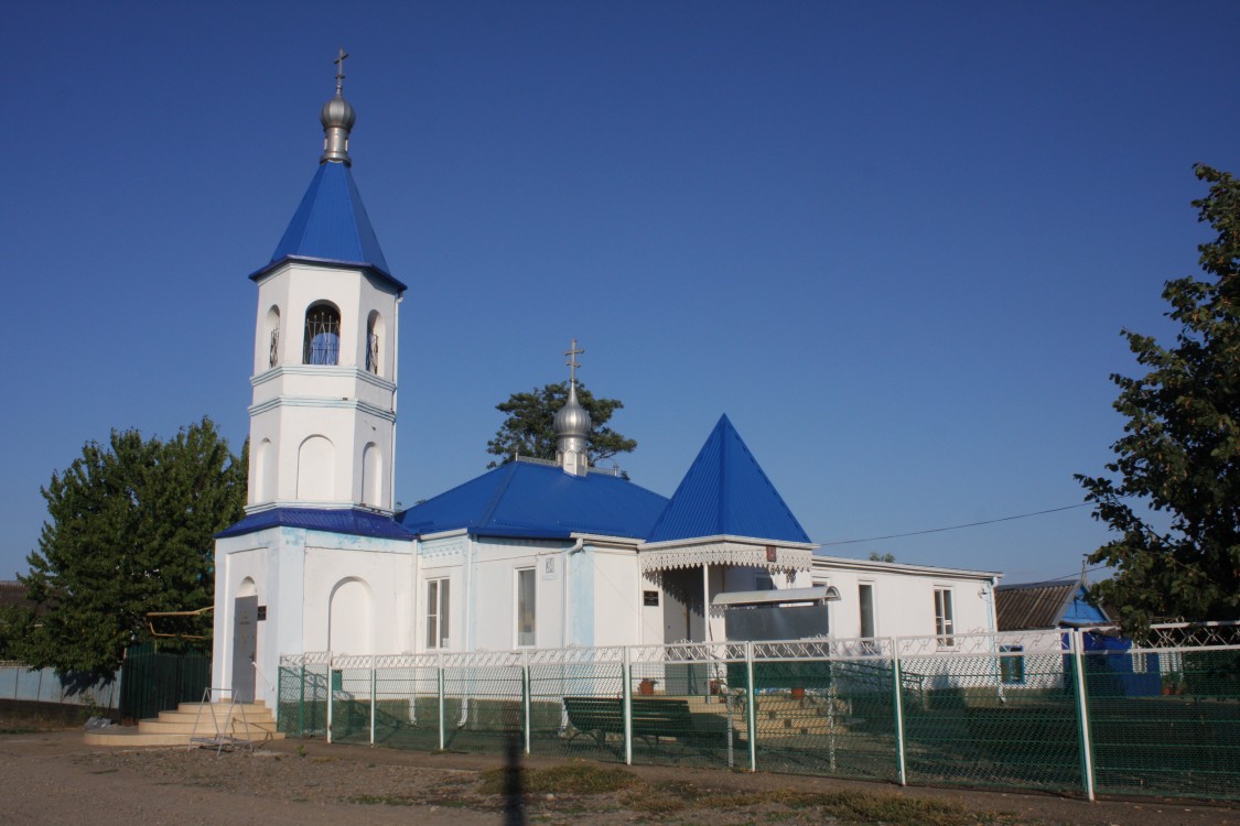 Церковь Троицы Живоначальной, Переясловская (Брюховецкий район, Краснодарский край). фасады
