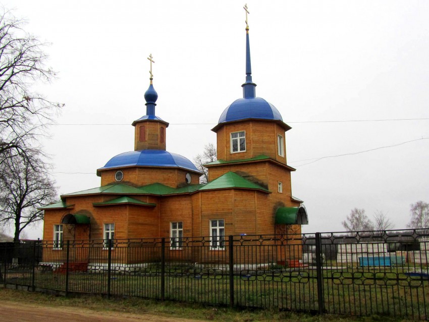 Церковь Успения Пресвятой Богородицы в Проволочном (новая), Виля (Выкса, ГО, Нижегородская область). фасады, вид с северо-запада