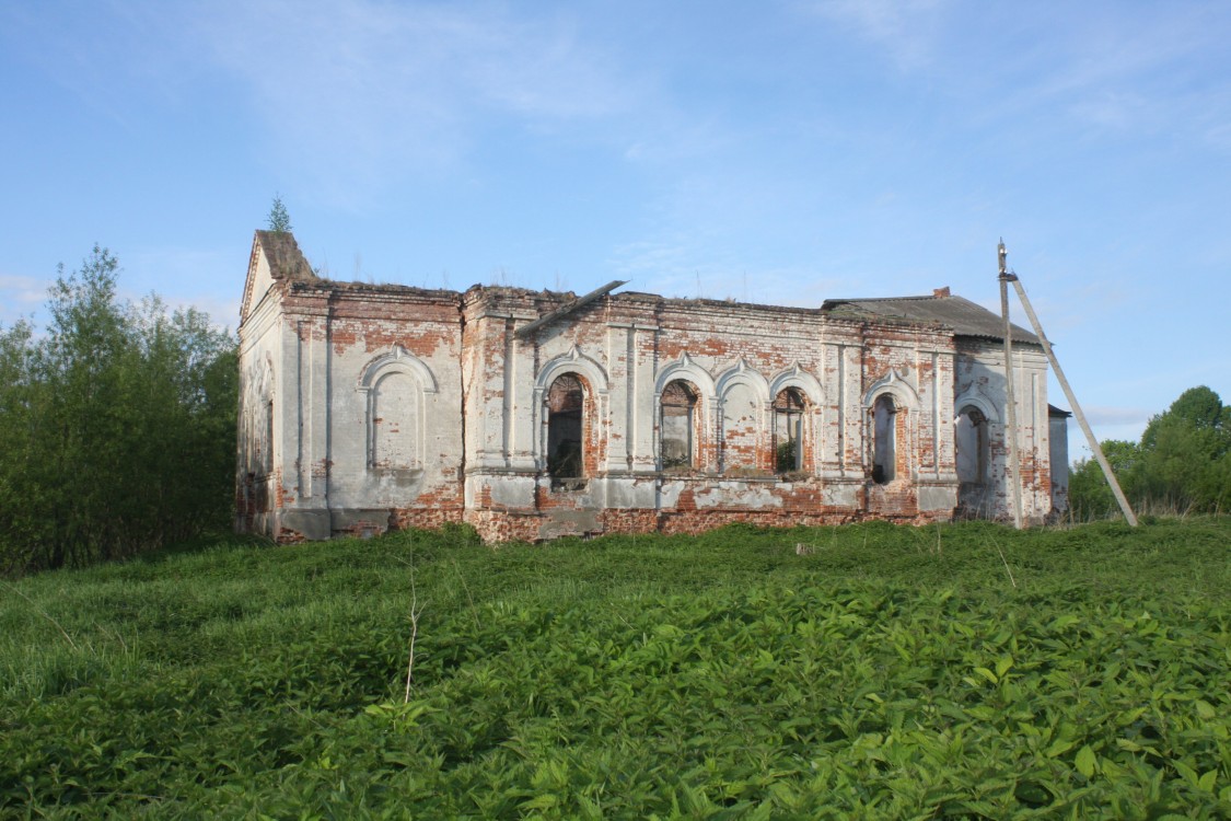 Церковь Сретения Господня, Лаврово (Сонковский район, Тверская область). фасады
