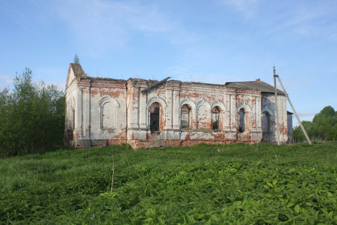 Лаврово. Церковь Сретения Господня. фасады