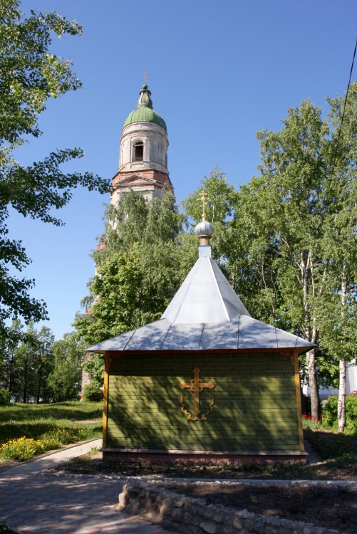 Часовня Троицы Живоначальной, Красный Холм (Краснохолмский район, Тверская область). фасады