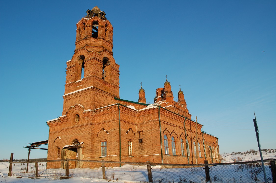 Церковь Воскресения Христова, Воскресенское (Уинский район, Пермский край). фасады