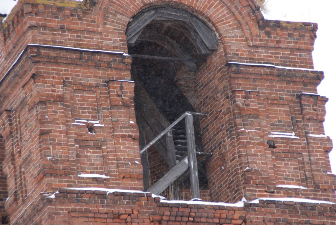 Церковь Воскресения Христова, Воскресенское (Уинский район, Пермский край). архитектурные детали