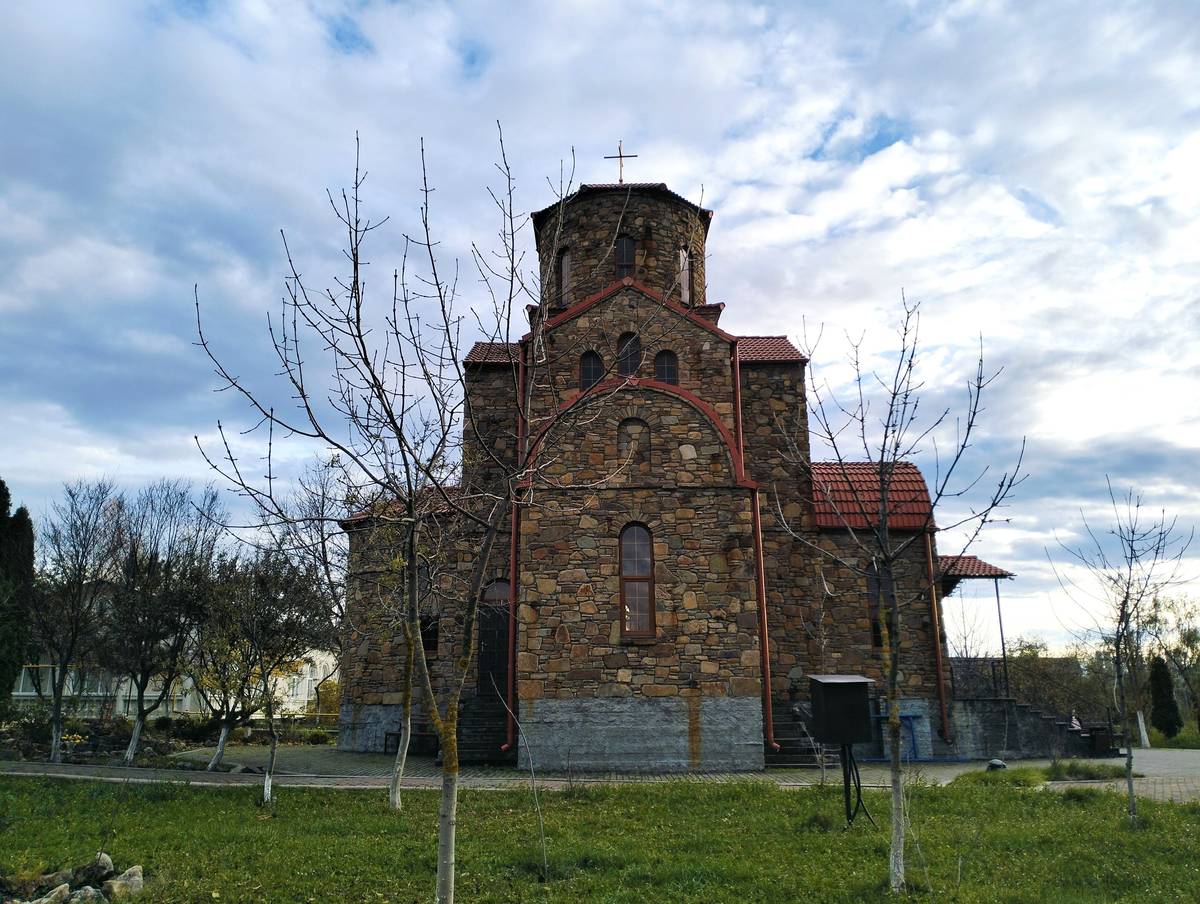 Церковь Паисия Святогорца, Ессентуки (Ессентуки, город, Ставропольский край). фасады