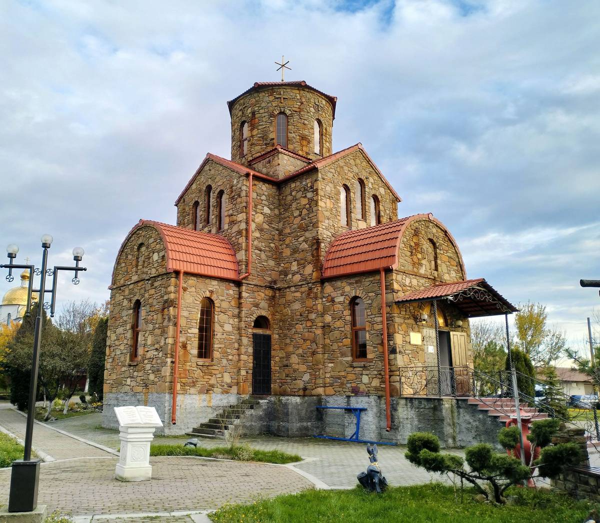 Церковь Паисия Святогорца, Ессентуки (Ессентуки, город, Ставропольский край). фасады