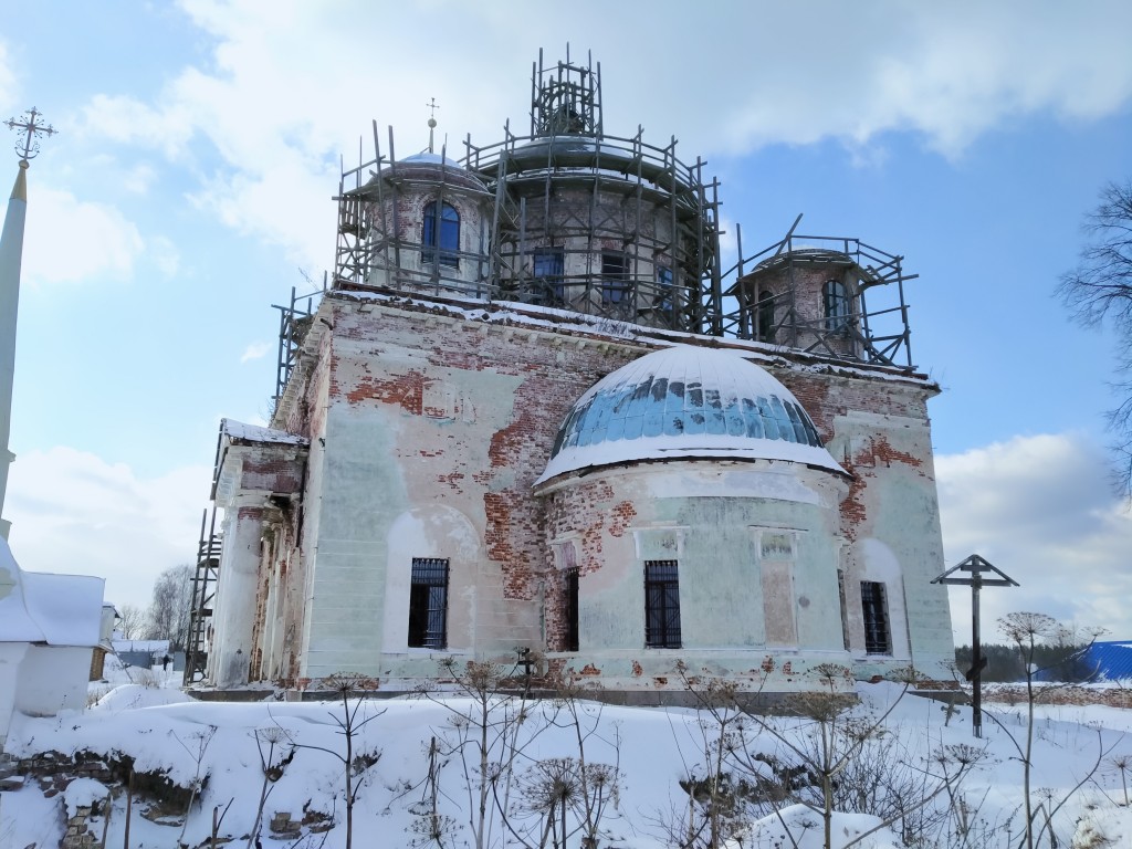 Николо-Теребенский женский монастырь. Церковь Николая Чудотворца, Труженик (Теребени) (Максатихинский район, Тверская область). документальные фотографии