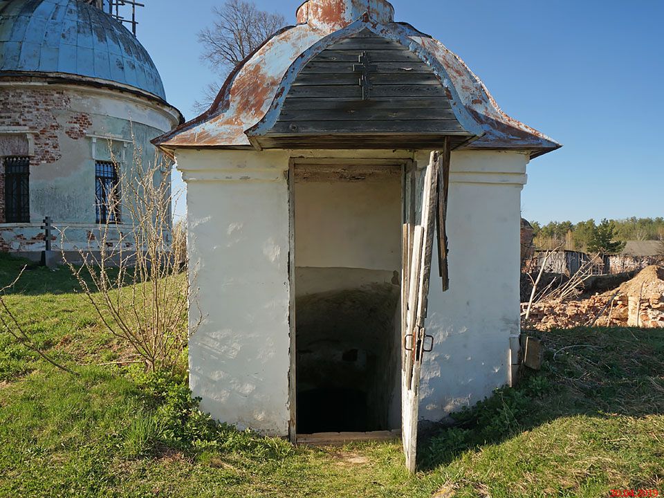 Труженик (Теребени). Николо-Теребенский женский монастырь. Церковь Александра Свирского. архитектурные детали