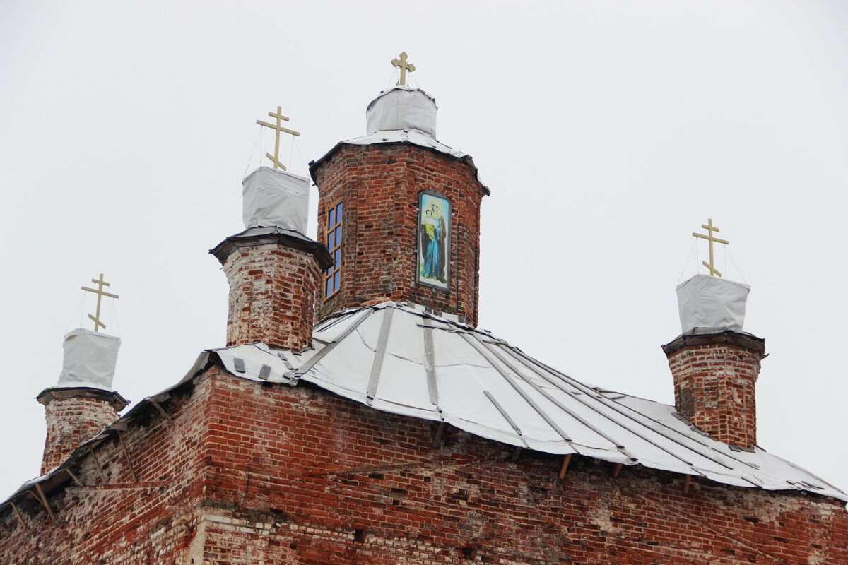 Церковь Рождества Пресвятой Богородицы, Пажа (Ярославский район, Ярославская область). архитектурные детали