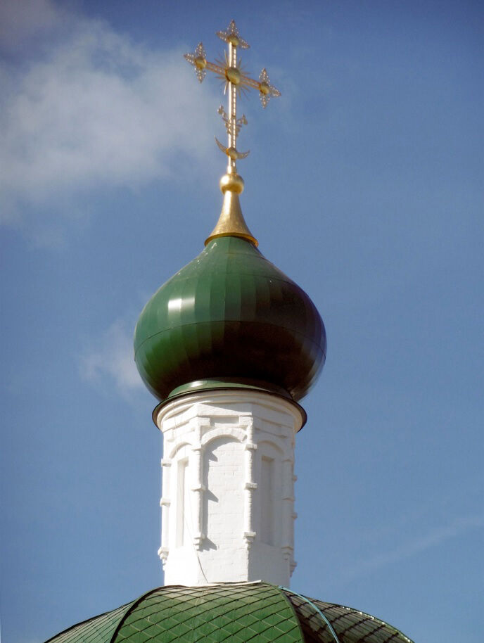 Церковь Воздвижения Креста Господня, Балахна (Балахнинский район, Нижегородская область). архитектурные детали, Завершение воссозданной колокольни церкви.