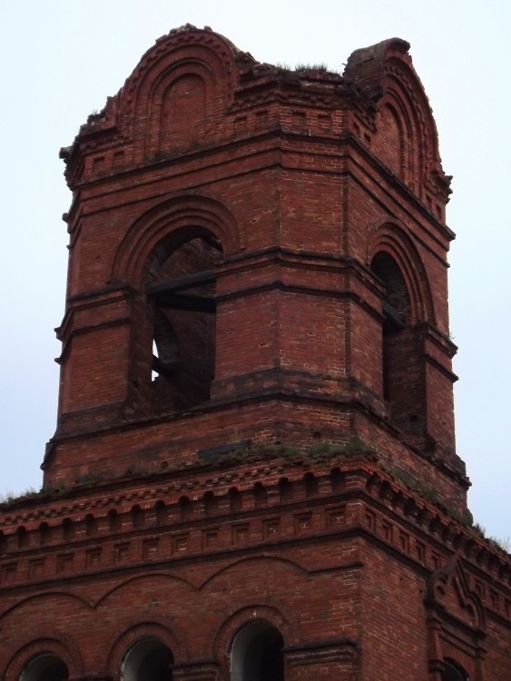 Церковь Казанской иконы Божией Матери, Мокрое (Петровский район, Саратовская область). архитектурные детали