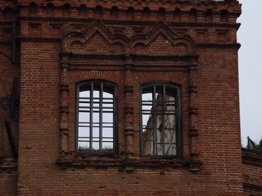 Церковь Казанской иконы Божией Матери, Мокрое (Петровский район, Саратовская область). архитектурные детали