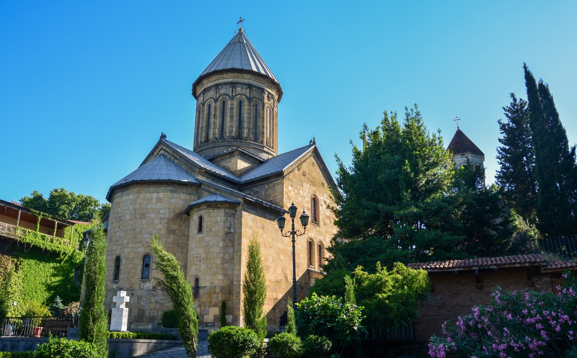 Грузия, Тбилиси, город, Тбилиси. Собор Успения Пресвятой Богородицы, фотография. фасады