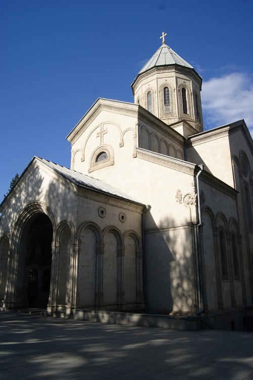 Тбилиси. Церковь Георгия Победоносца (Кашвети). архитектурные детали