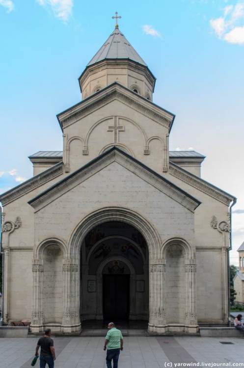 Тбилиси. Церковь Георгия Победоносца (Кашвети). фасады