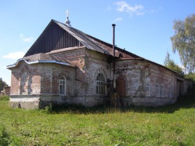 Хомутово. Церковь Феодоровской иконы Божией Матери