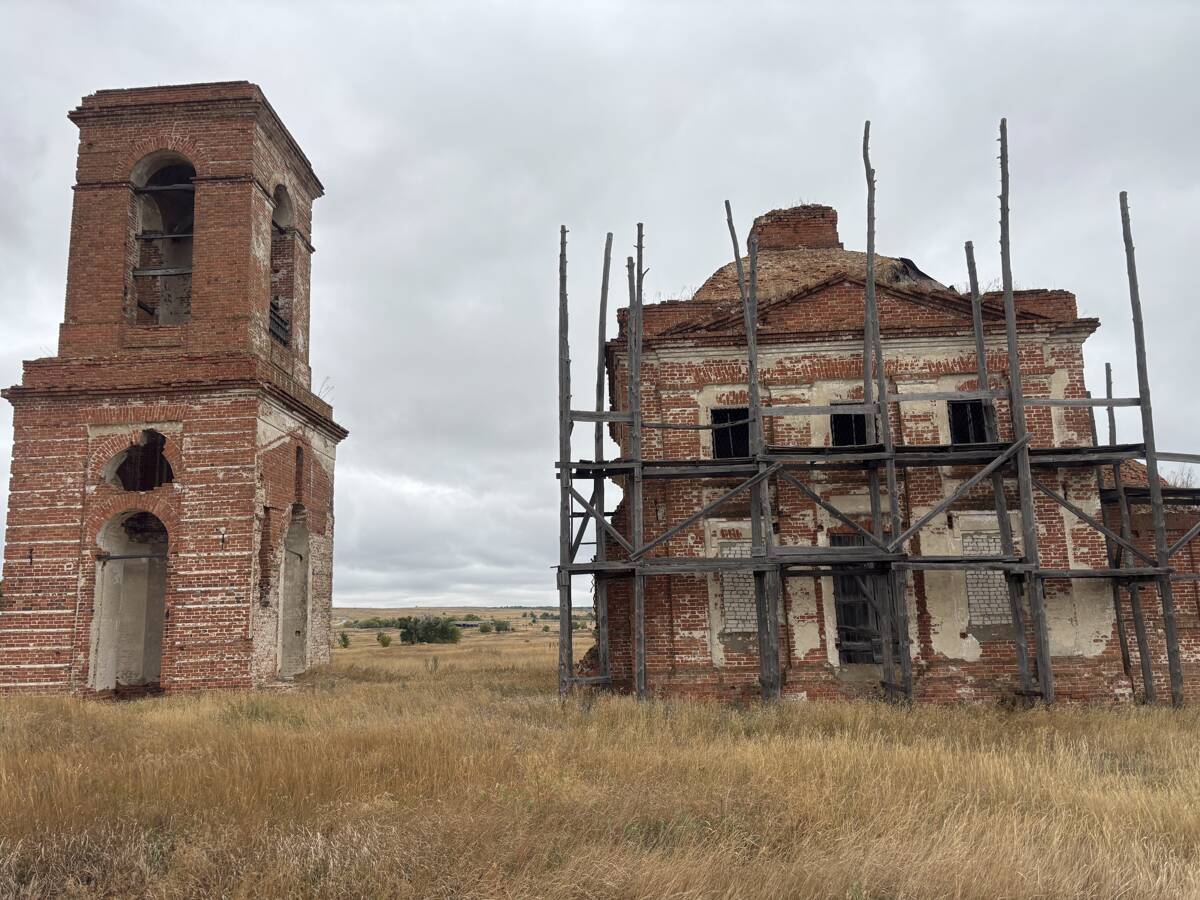 Церковь Сергия Радонежского, Берёзовка (Руднянский район, Волгоградская область). фасады