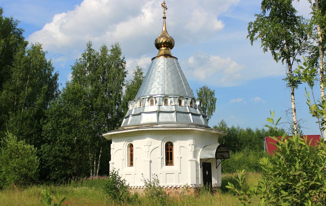 Лунёво. Часовня Александры Римской. фасады