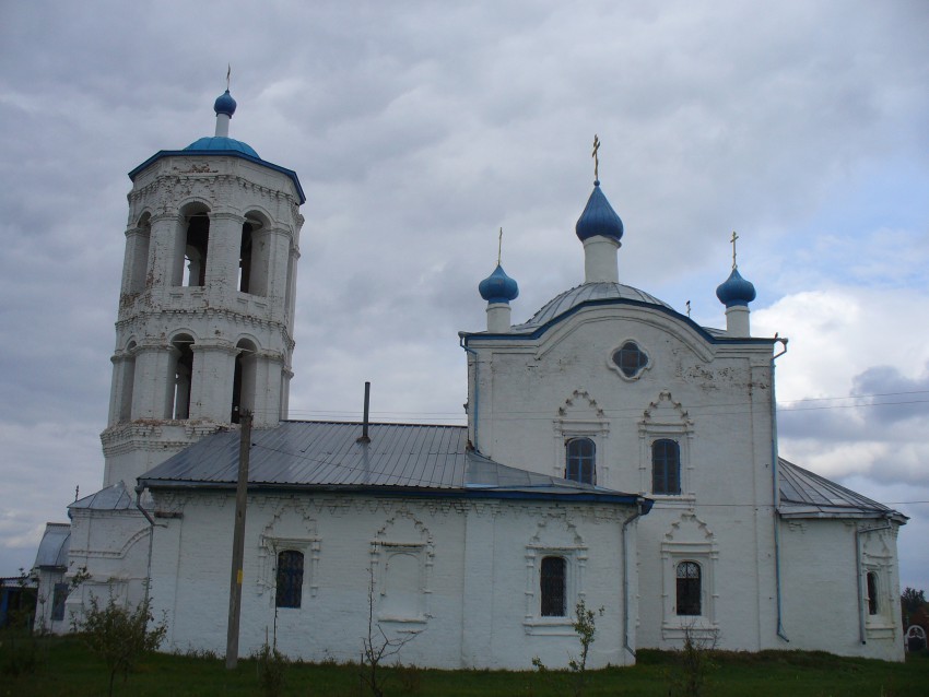 Полянки. Церковь Покрова Пресвятой Богородицы. фасады