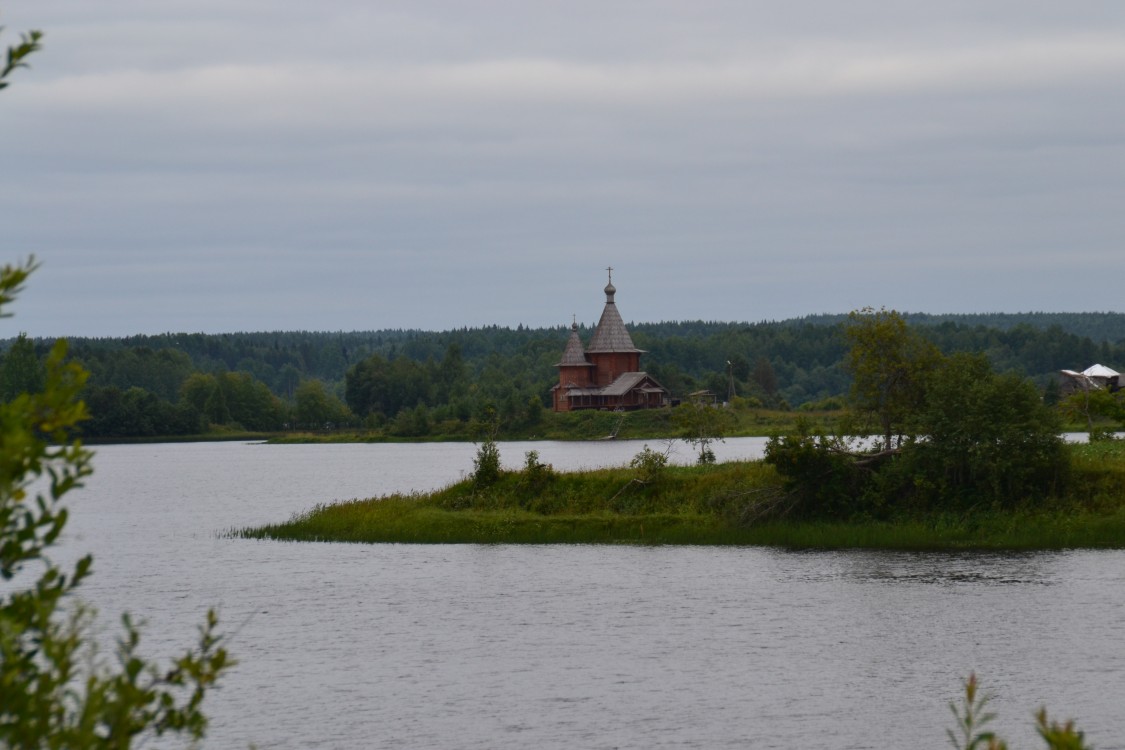 Колодозеро (Погост). Церковь Рождества Пресвятой Богородицы. общий вид в ландшафте