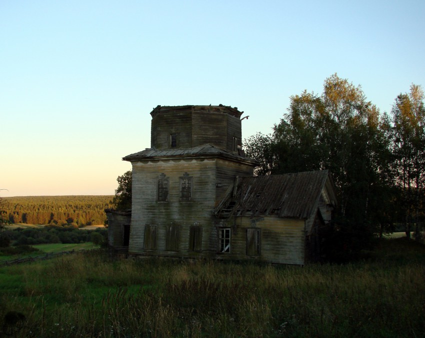 Церковь Илии Пророка, Никифорово (Вельский район, Архангельская область). фасады