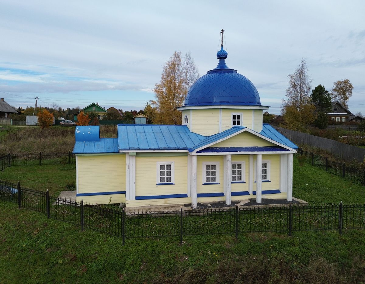 Часовня Пантелеимона Целителя, Скомовская (Вельский район, Архангельская область). фасады