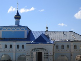 Введеньё. Николо-Шартомский мужской монастырь. Церковь Казанской иконы Божией Матери