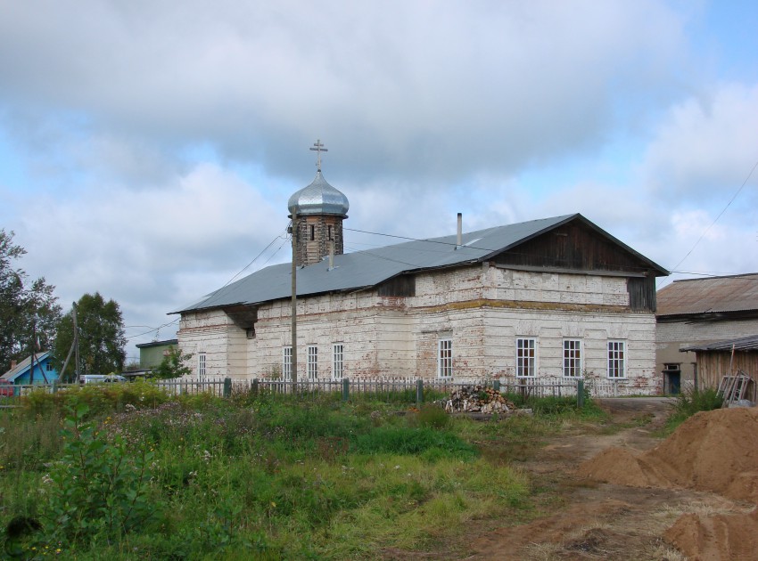 Павловск. Церковь Спаса Преображения. фасады