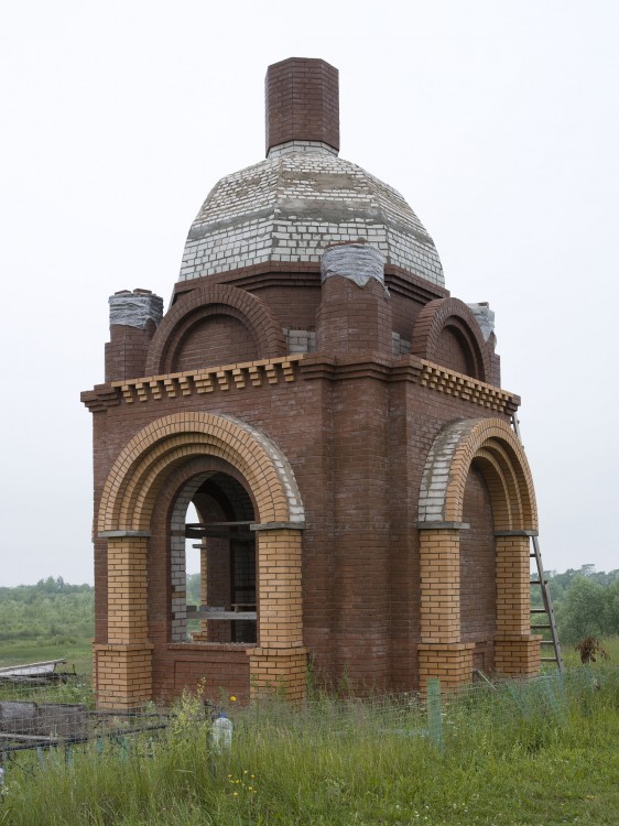 Часовня Николая Чудотворца, Коростынь (Шимский район, Новгородская область). документальные фотографии, Вид часовни с юго-востока