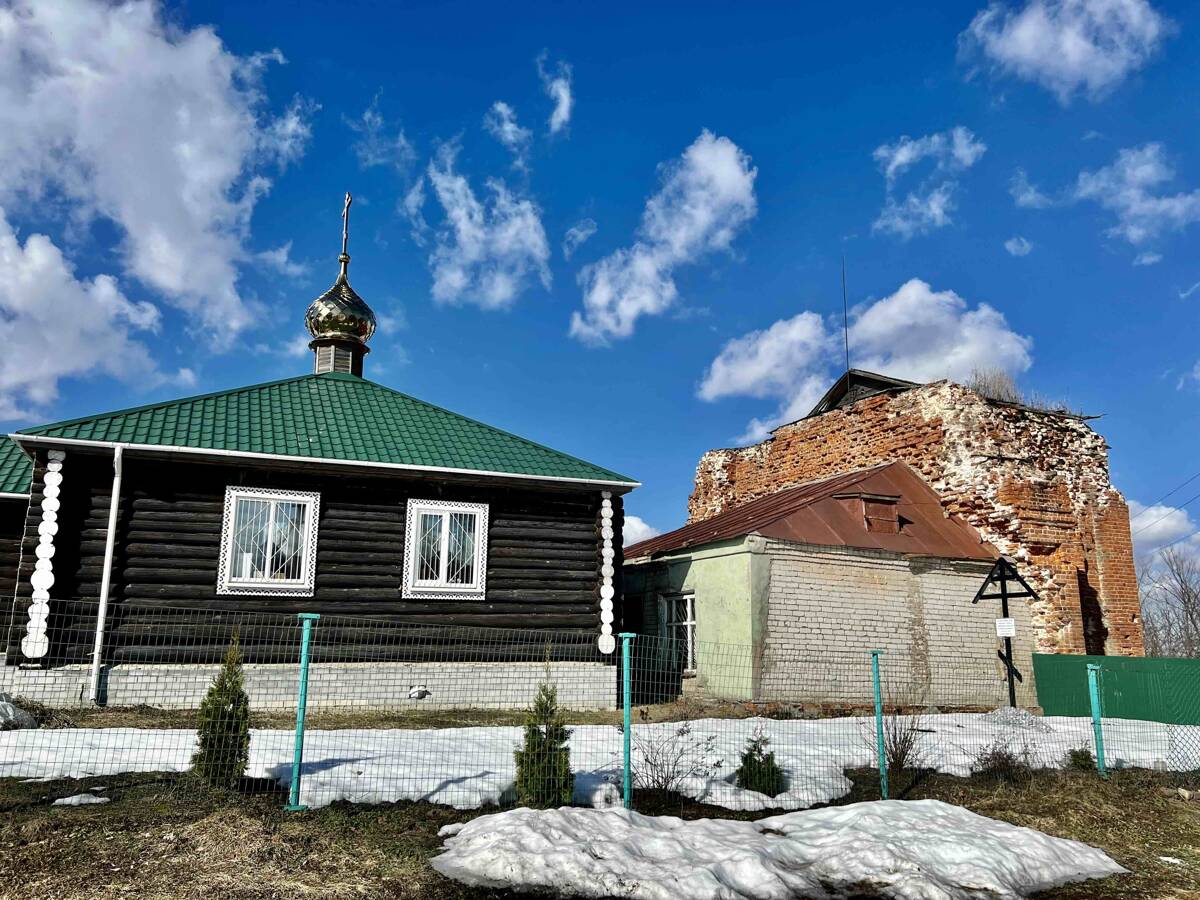 Молитвенный дом Тихвинской иконы Божией Матери, Епифаново (Вачский район, Нижегородская область). фасады