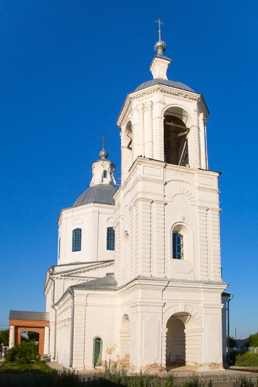 Новогригорьевская. Церковь Троицы Живоначальной. фасады