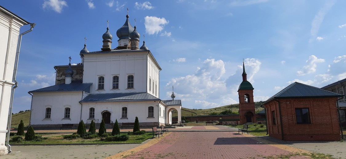 Кременской Вознесенский мужской монастырь, Кременская (Клетский район, Волгоградская область). фасады