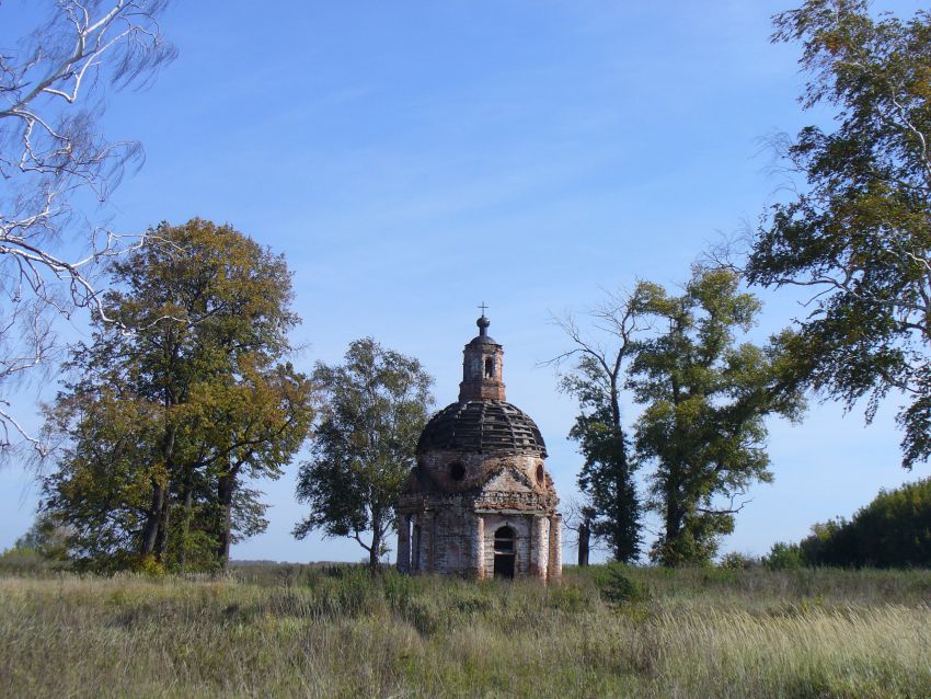 Неизвестная часовня, Порфировка, урочище (Спасский район, Республика Татарстан). общий вид в ландшафте