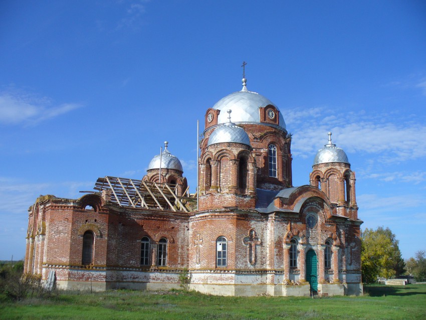 Церковь Троицы Живоначальной, Кошки (Алькеевский район, Республика Татарстан). фасады