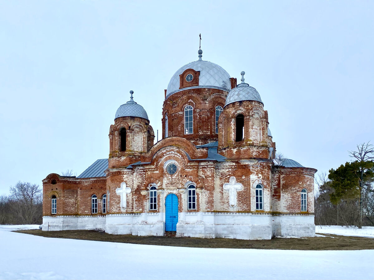 Кошки. Церковь Троицы Живоначальной. фасады, Вид с юго-востока