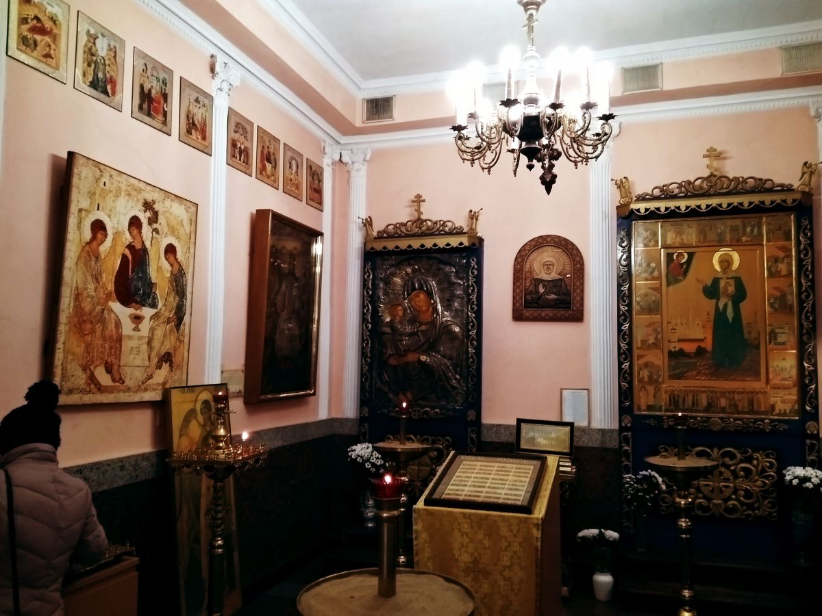 Часовня Матроны Московской на Курском вокзале, Басманный (Центральный административный округ (ЦАО), г. Москва). интерьер и убранство