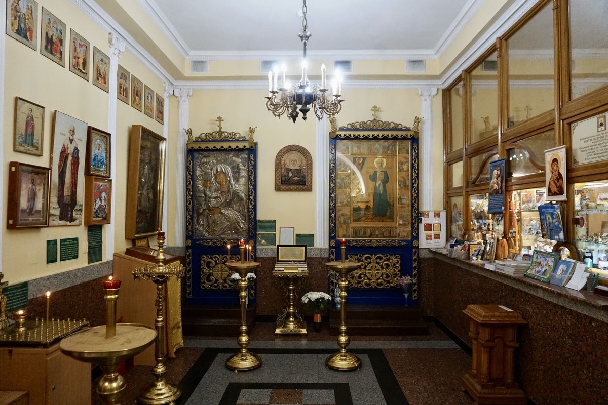 Часовня Матроны Московской на Курском вокзале, Басманный (Центральный административный округ (ЦАО), г. Москва). интерьер и убранство