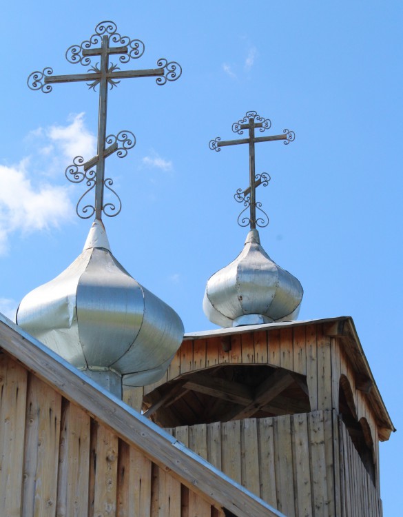 Остров. Церковь Георгия Победоносца. архитектурные детали, Купола