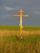 Часовня Троицы Живоначальной, Крест немного выше часовни.<br>, Арбузов Баран, Алексеевский район, Республика Татарстан