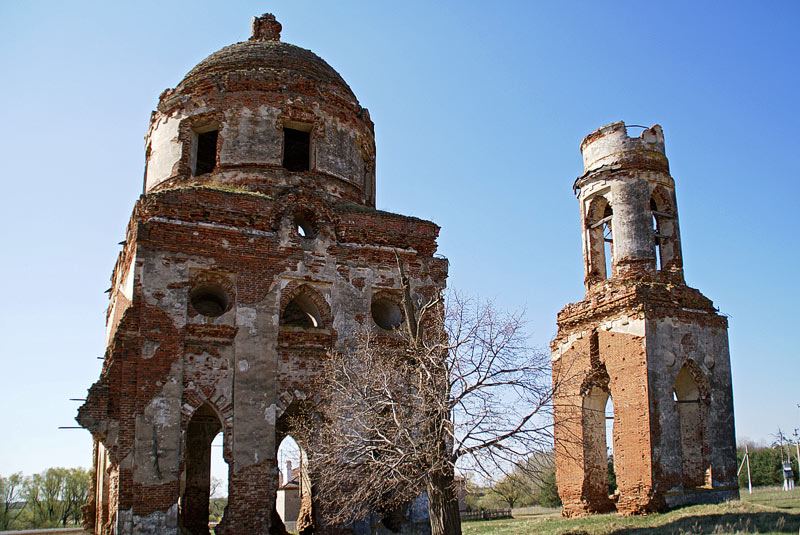Колокольня церкви Казанской иконы Божией Матери, Мараса (Алексеевский район, Республика Татарстан). общий вид в ландшафте