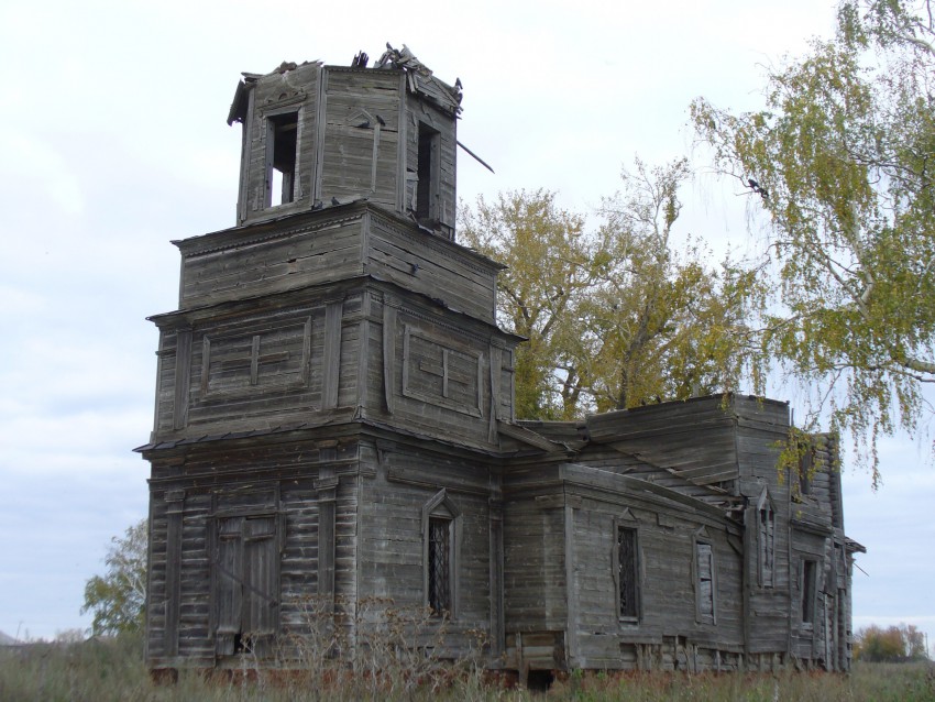 Приозёрная. Церковь Троицы Живоначальной. фасады