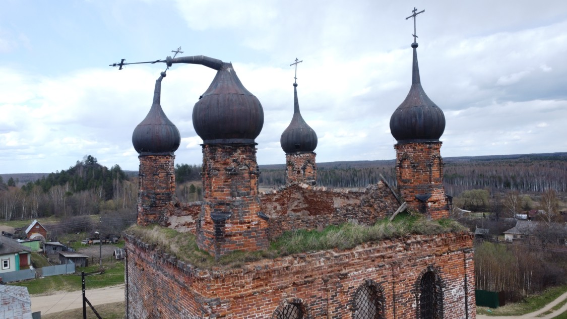 Церковь Димитрия Солунского, Павловское (Ростовский район, Ярославская область). архитектурные детали