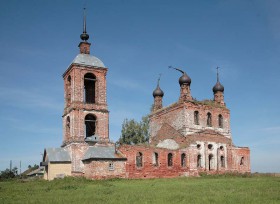Павловское. Церковь Димитрия Солунского