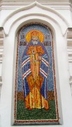 Часовня Державной иконы Божией Матери, Мозаичная икона свт. Иннокентия Московского на южной стене часовни<br>, Биробиджан, Биробиджан, город, Еврейская автономная область