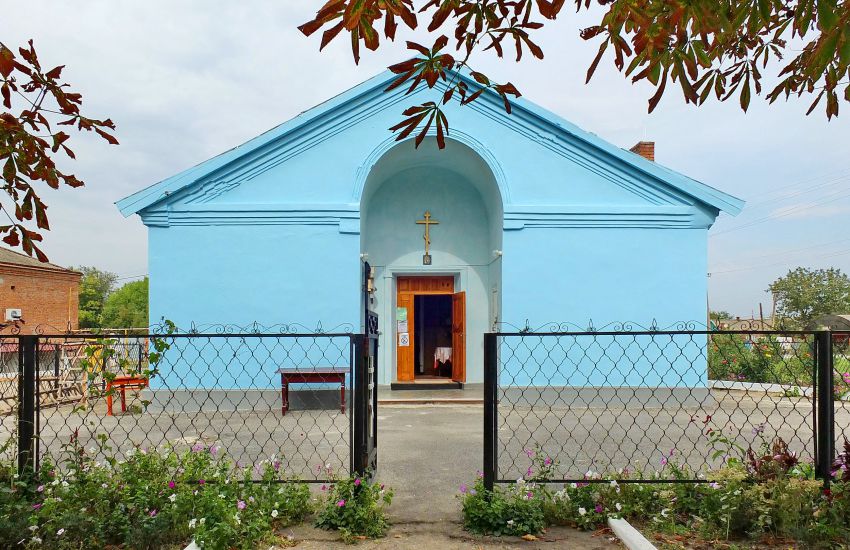 Церковь Георгия Победоносца, Развильное (Песчанокопский район, Ростовская область). фасады